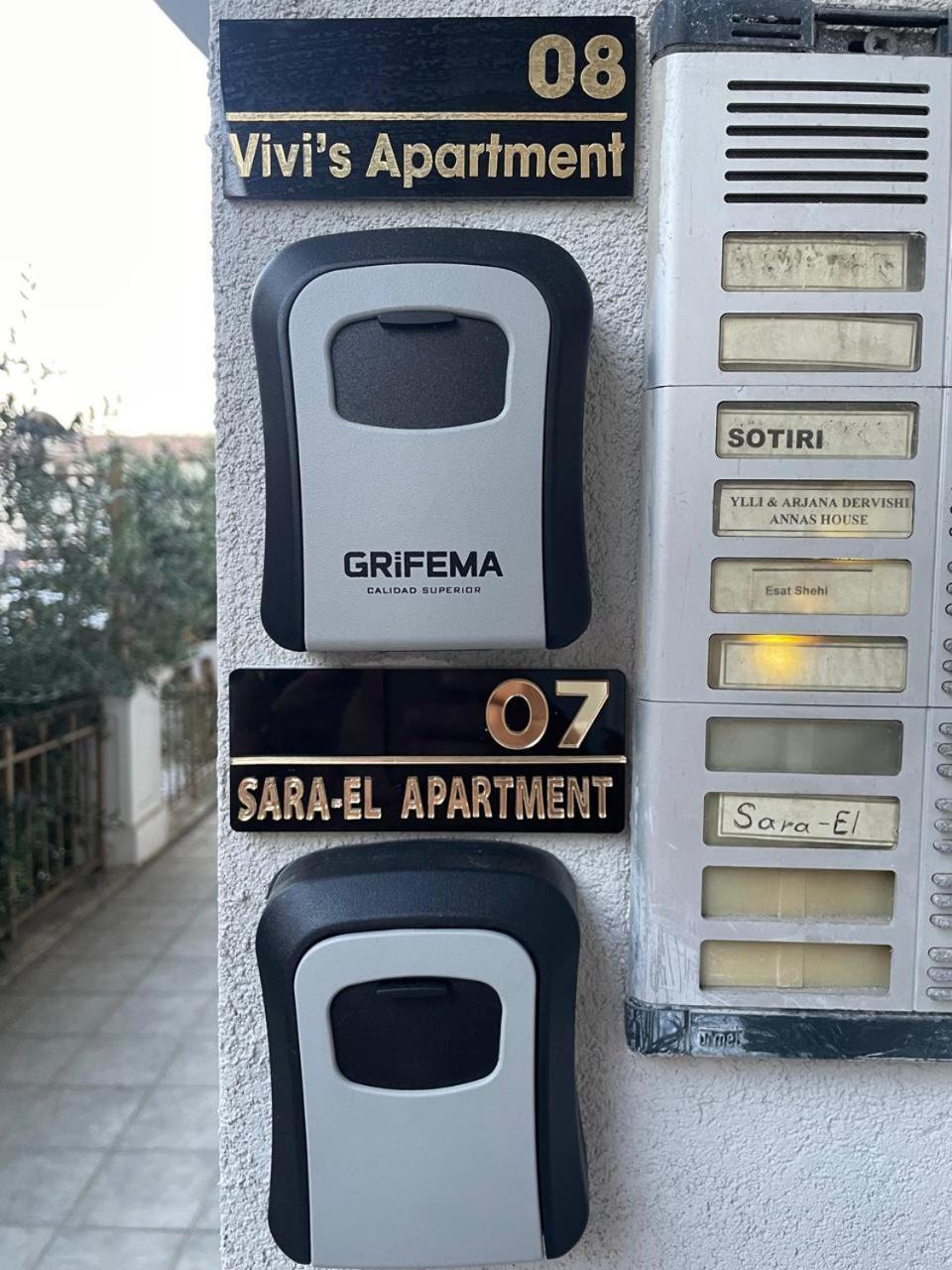 Sara-El Seaside Apartment Durres Bagian luar foto